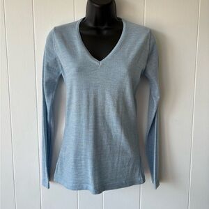 Light Blue Merino Wool V-Neck Long Sleeve Top | Size Small